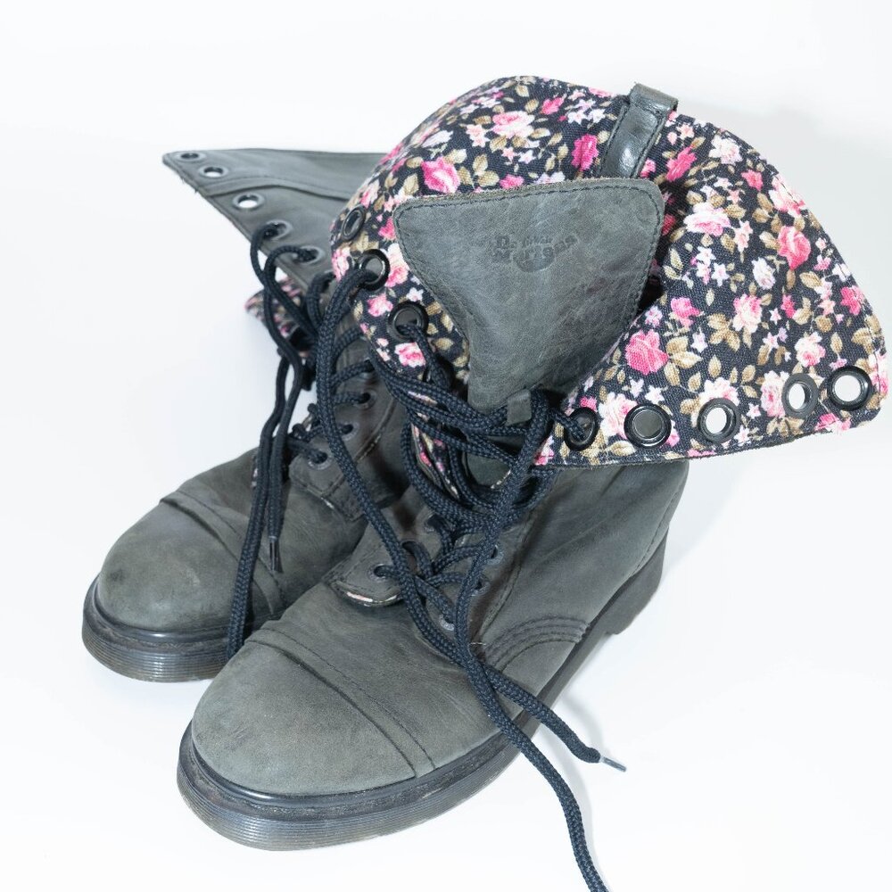 Dr. Martens Triumph Boots